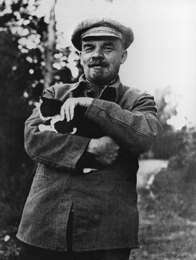 Ленин в имението Горки. 1922 г Снимка: https://back-in-ussr.com/ 